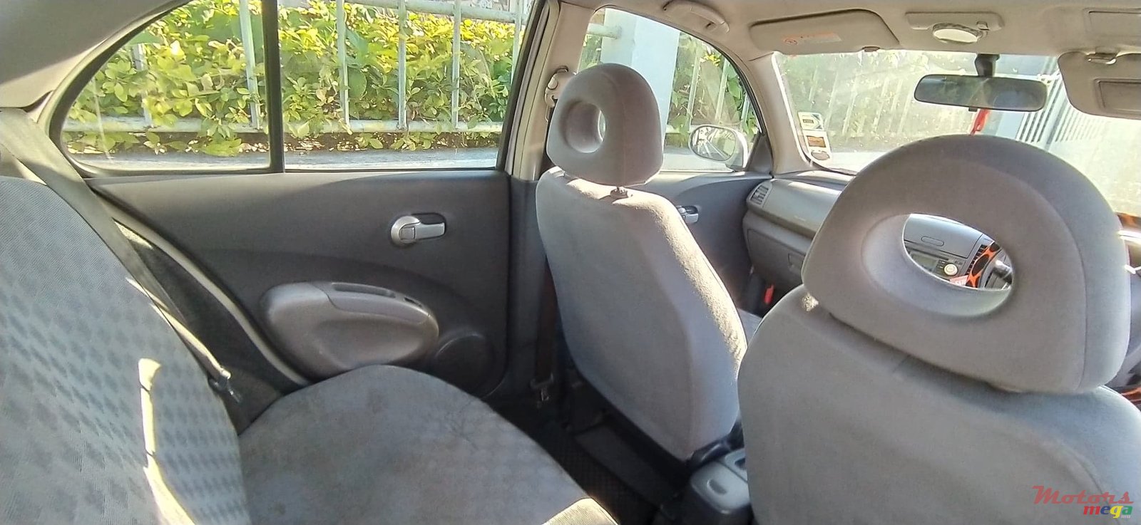 2002' Nissan March photo #7