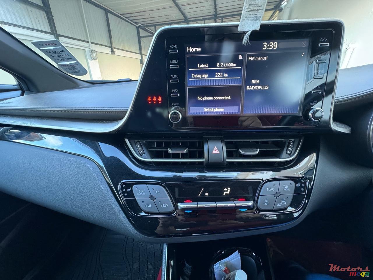 2020' Toyota C-HR photo #4