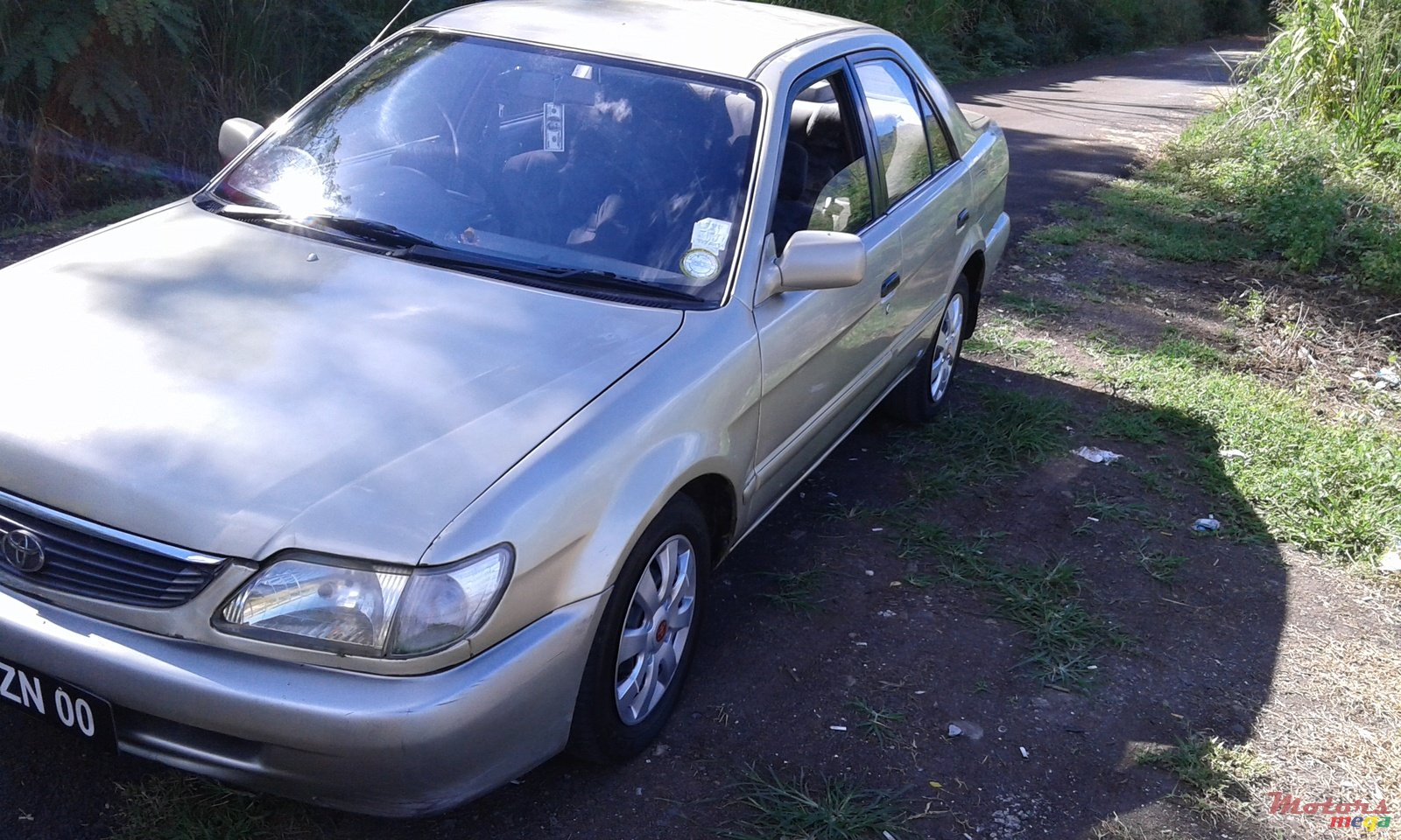 2000' Toyota photo #1