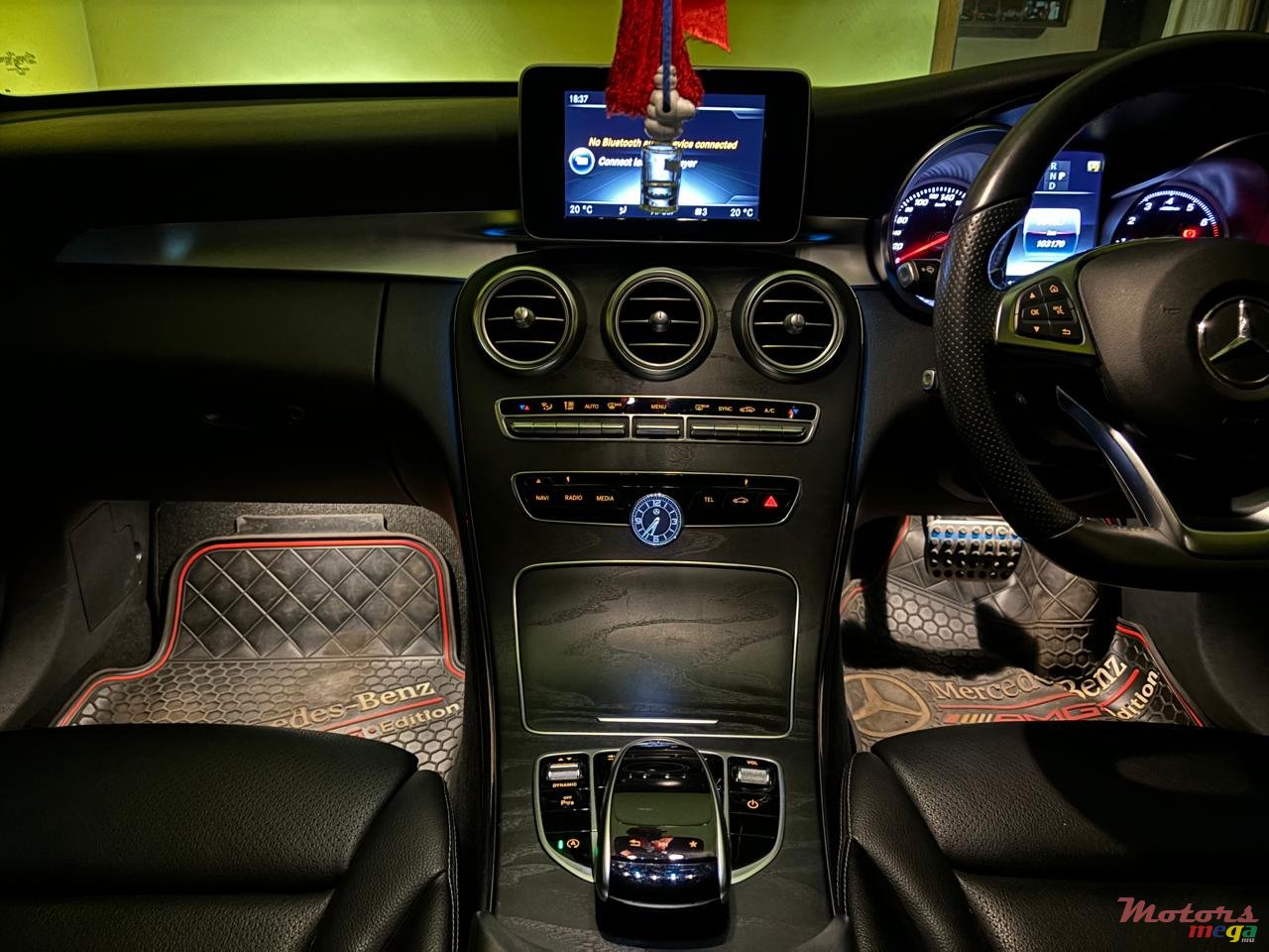 2017' Mercedes-Benz C 180 AMG SPORT photo #6