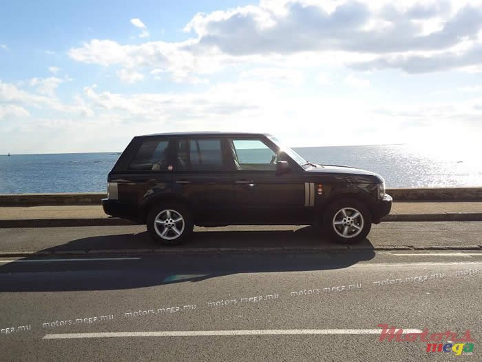 2010' Land Rover photo #3
