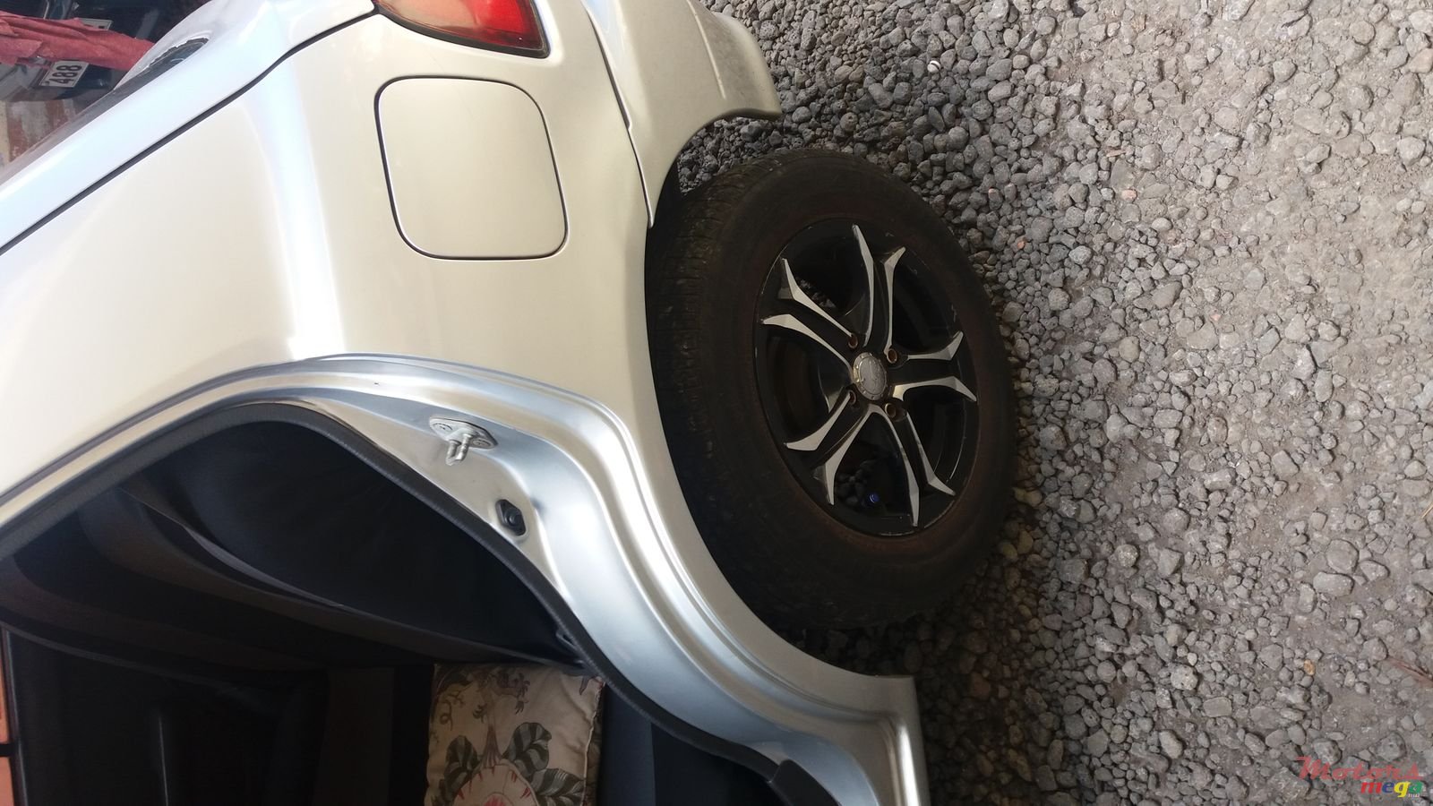 1997' Daihatsu Charade photo #2