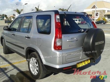 2006' Honda CR-V photo #1