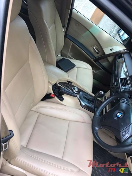 2004' BMW 5 Series photo #4