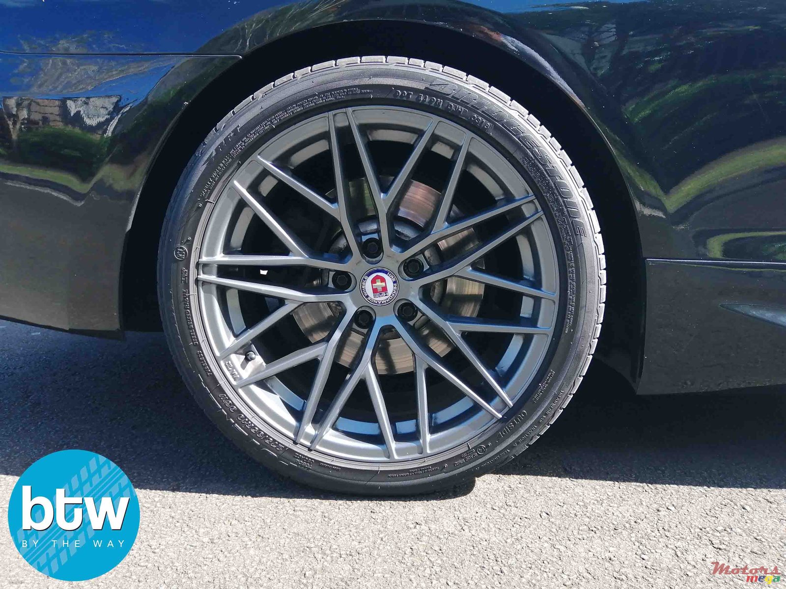 2011' BMW 640 i Coupe photo #3