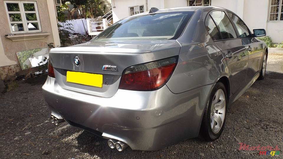 2004' BMW 520 photo #4