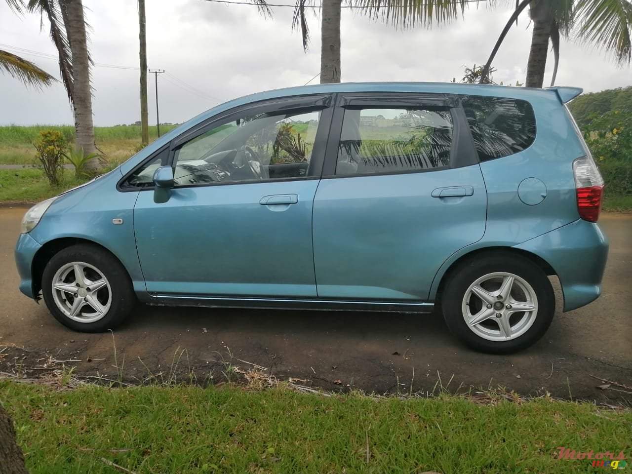 2006' Honda Fit photo #3