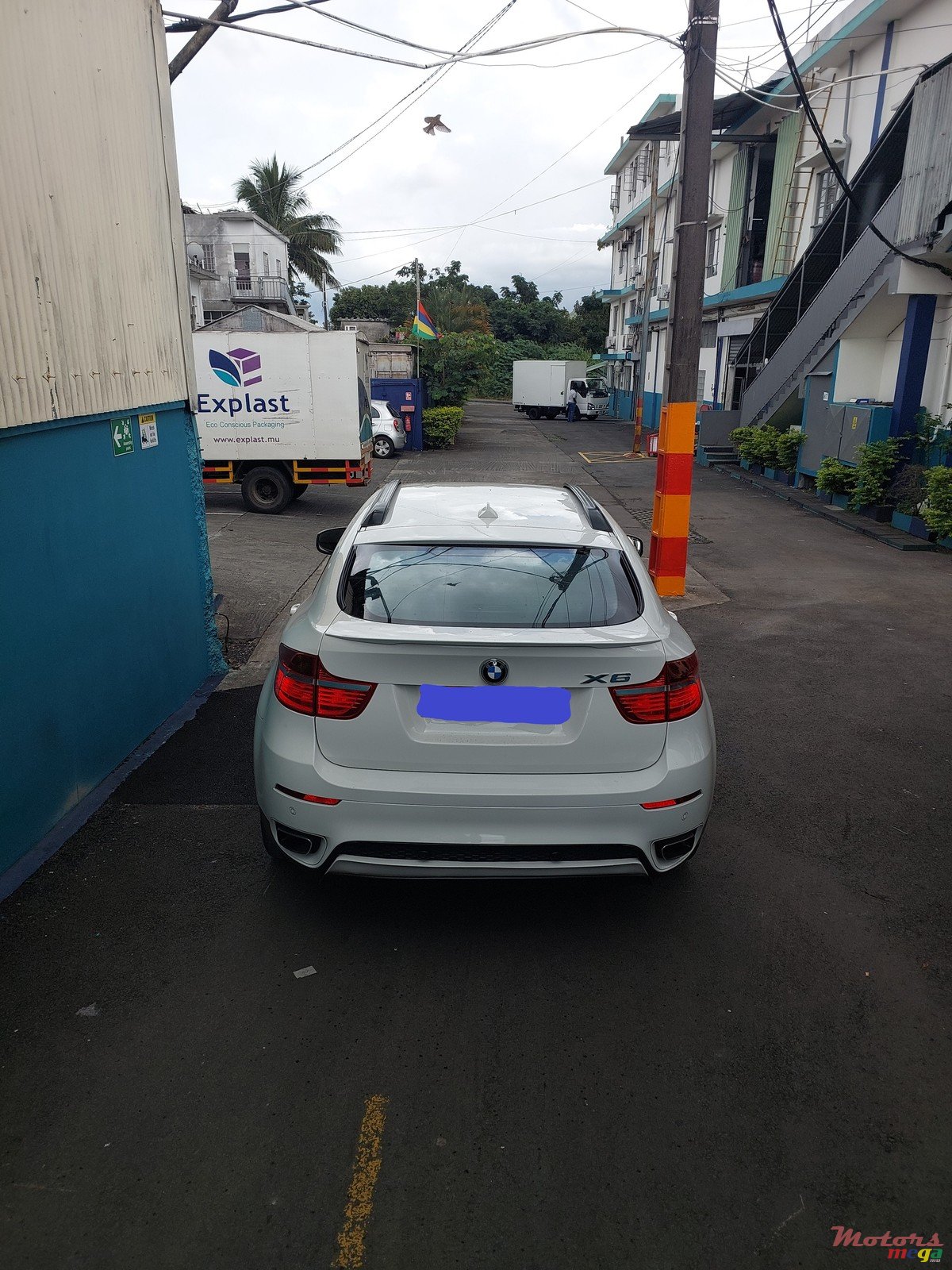 2010' BMW X6 photo #6