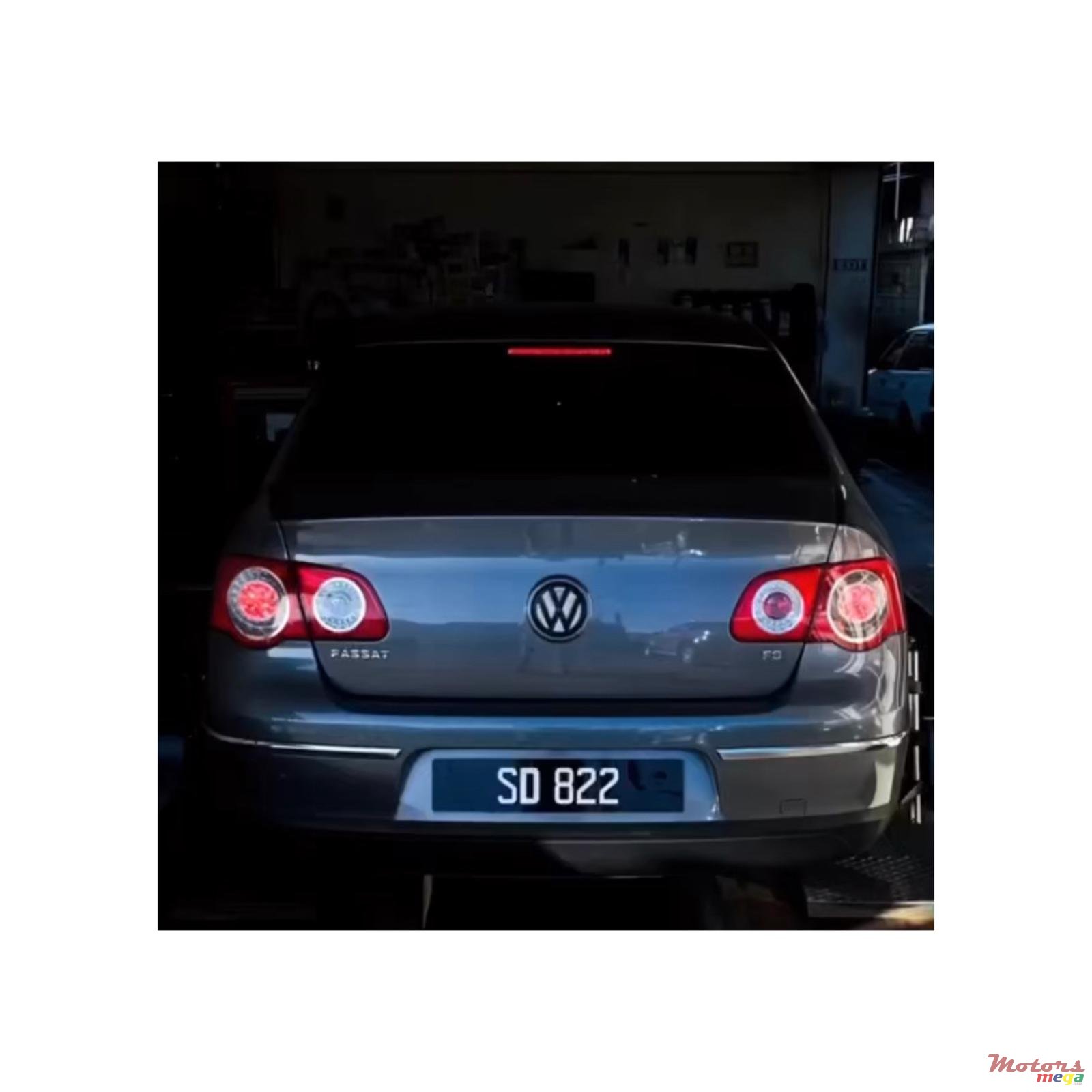 2006' Volkswagen Passat B6 photo #3