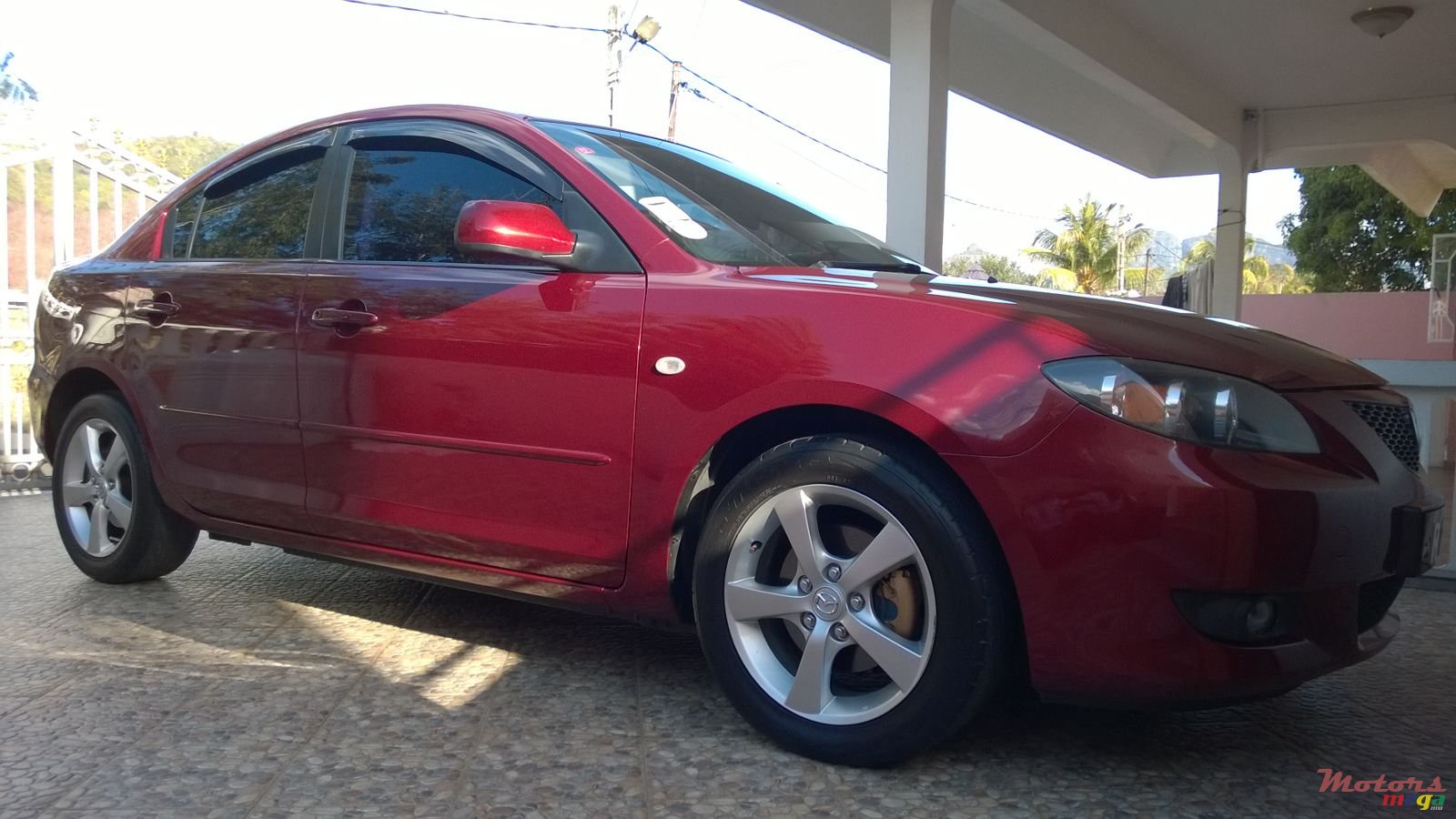 2004' Mazda photo #3