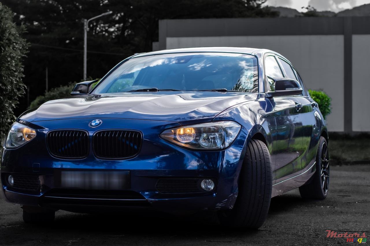 2012' BMW 116 photo #1