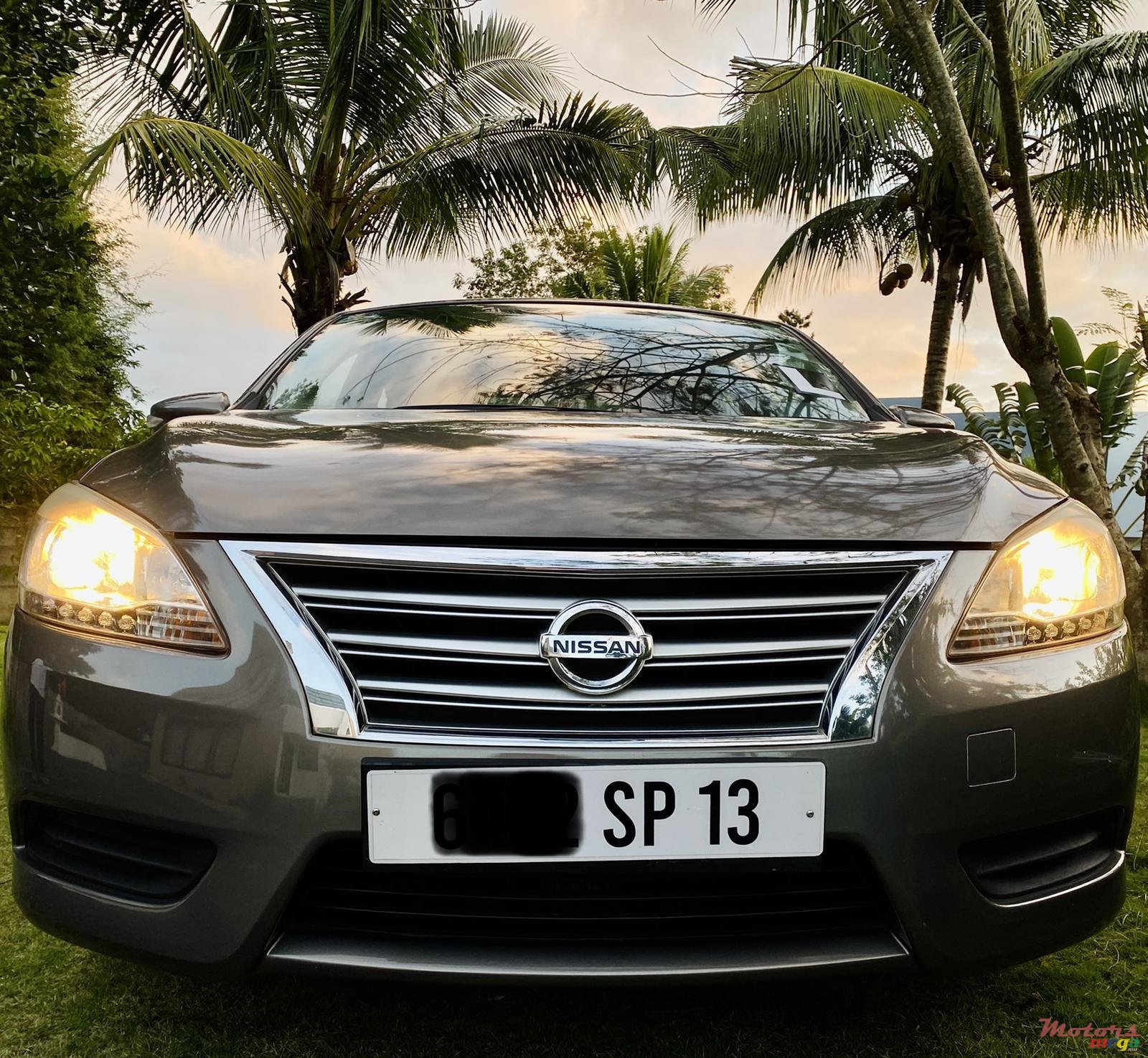 2013' Nissan Sentra photo #1