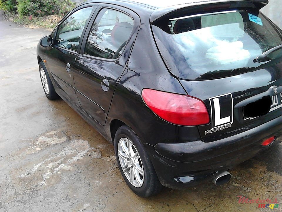 1999' Peugeot 206 photo #2