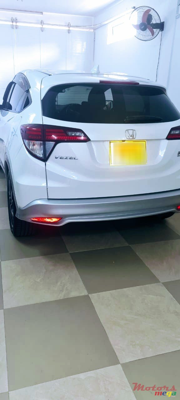 2016' Honda photo #2