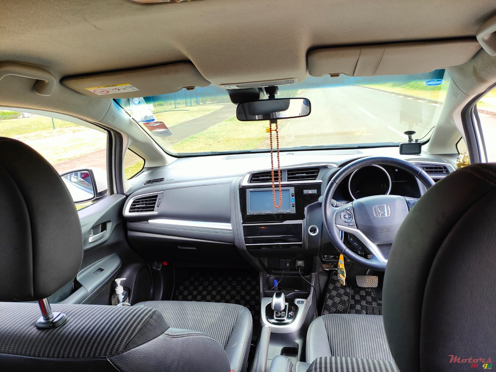 2017' Honda Fit photo #6