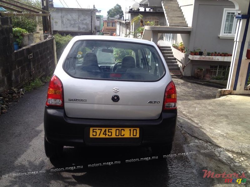 2010' Suzuki Alto photo #5