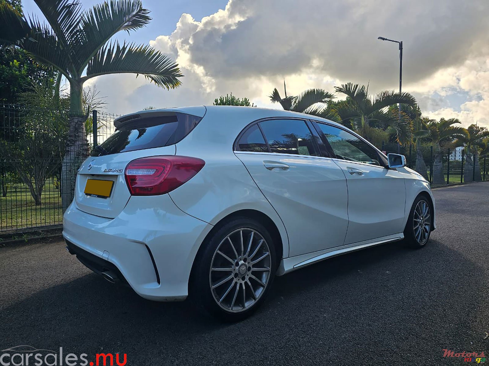 2014' Mercedes-Benz A 200 AMG 1.6 photo #4