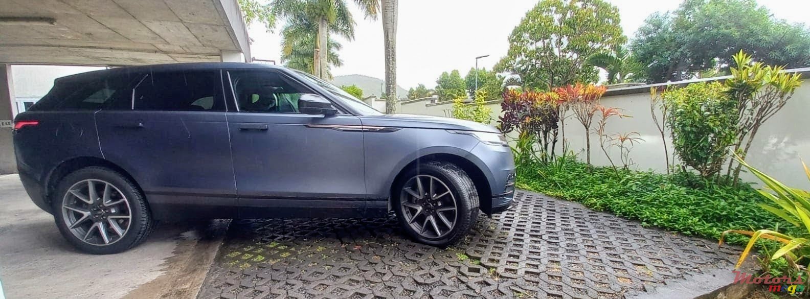 2024' Land Rover Range Rover Velar photo #5