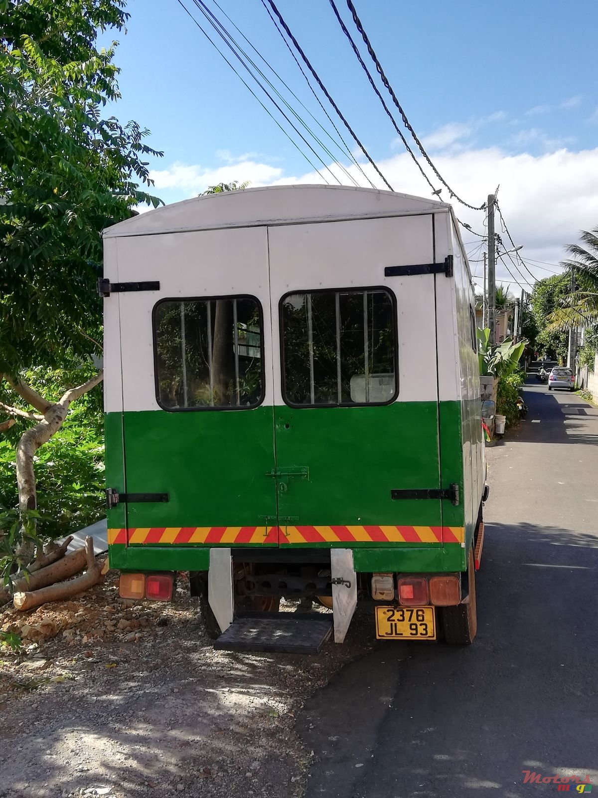 1993' Nissan photo #1