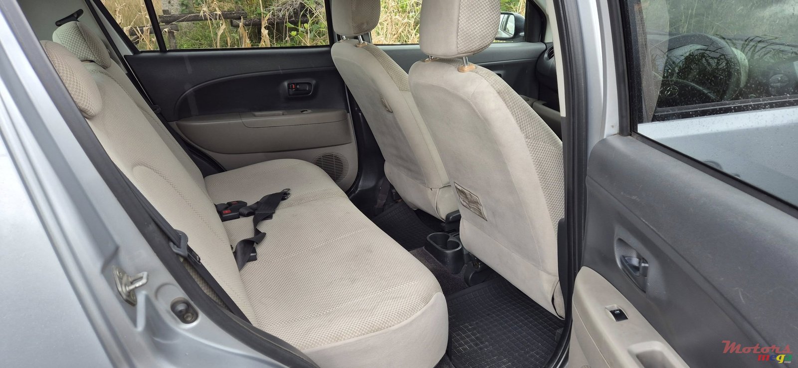 2006' Toyota Passo photo #6