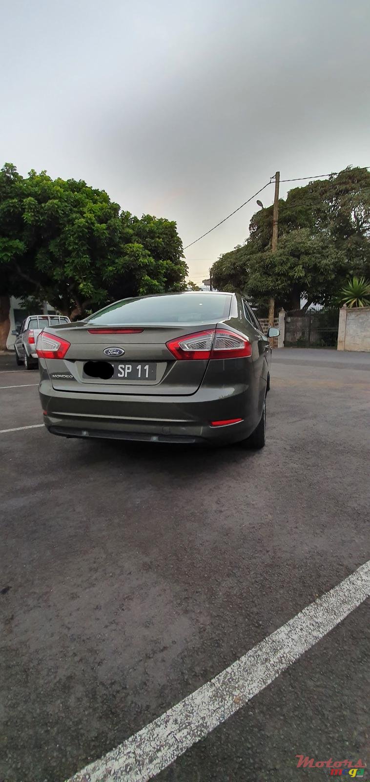 2011' Ford Mondeo photo #4