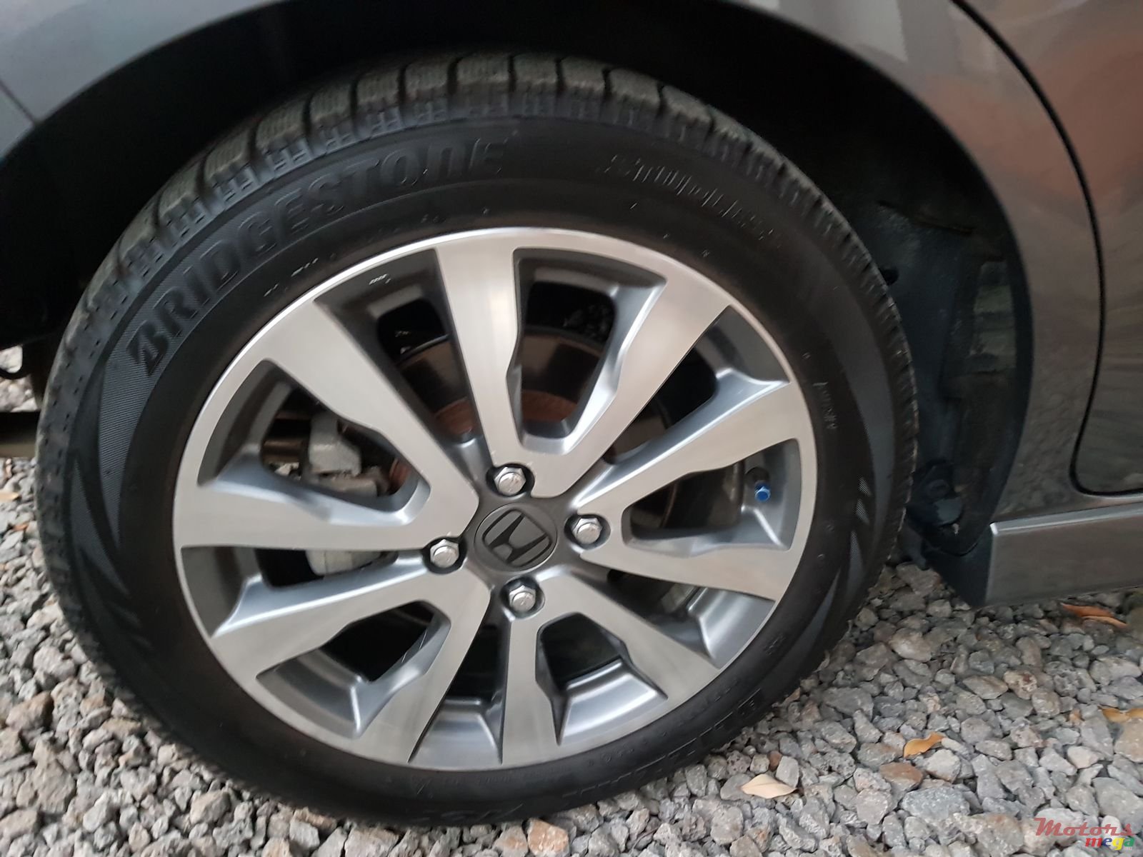 2013' Honda Fit Fit rs hybrid 2013 photo #6