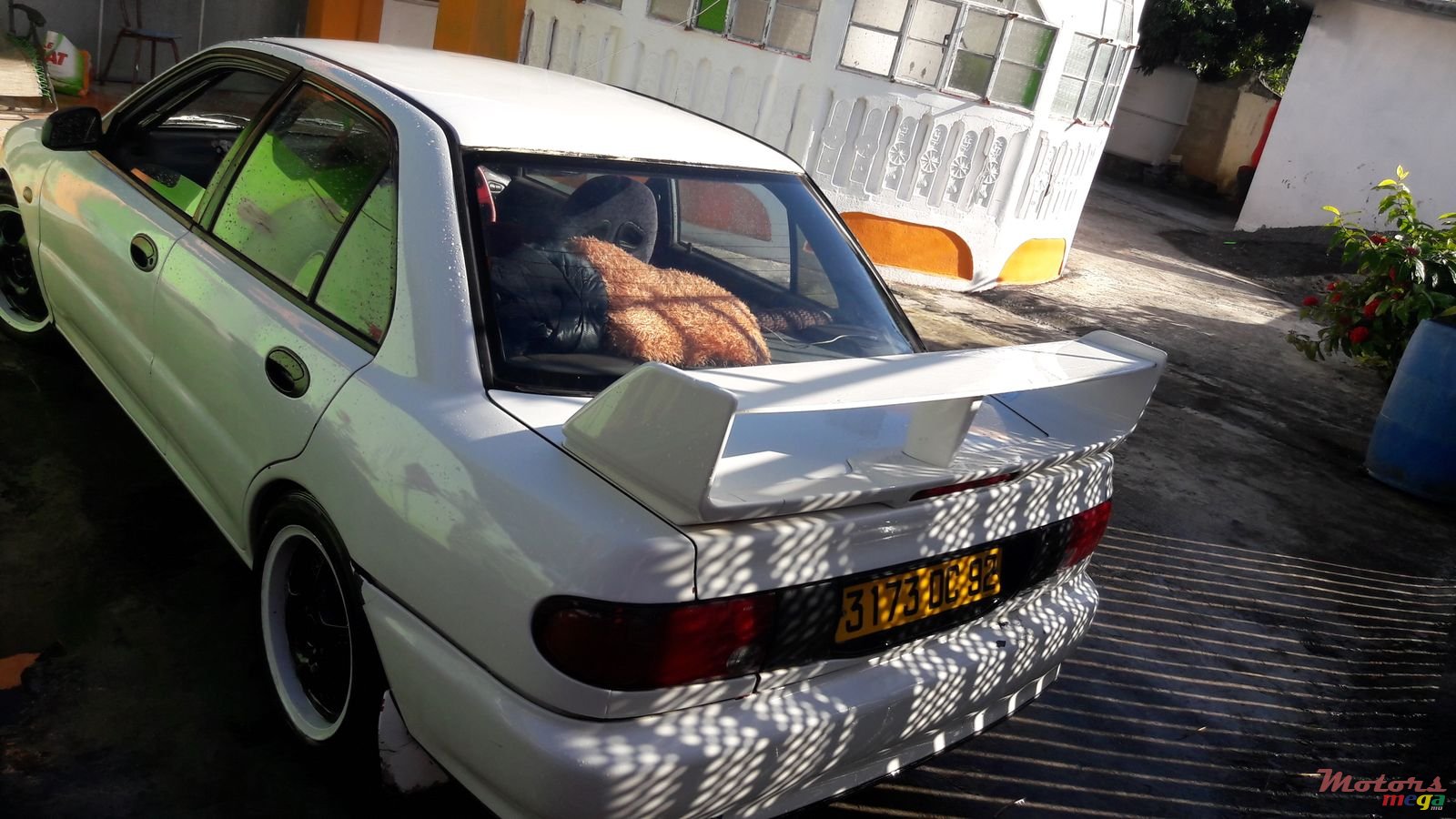 1992' Nissan photo #4