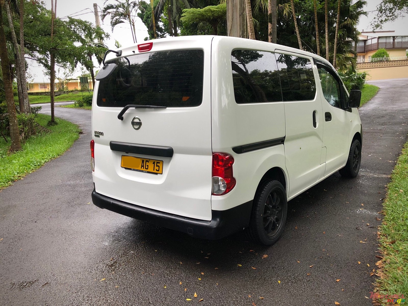 2015' Nissan Nv200 Goods vehicle photo #2