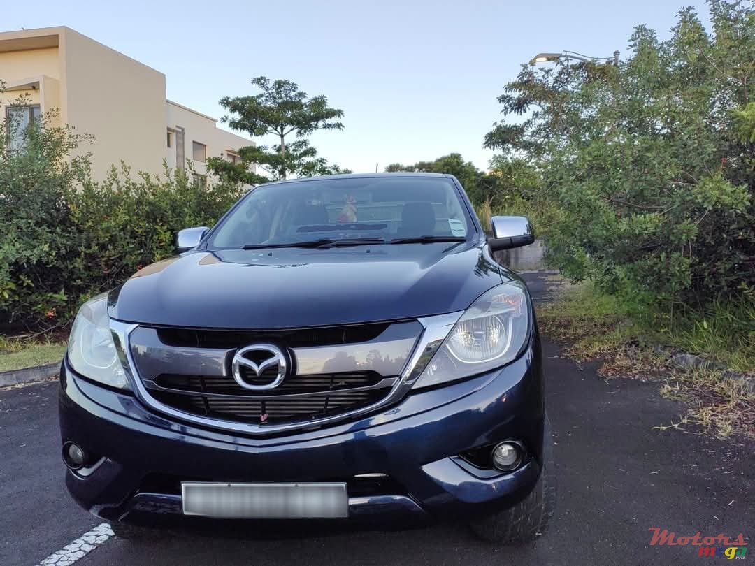 2019' Mazda BT-50 photo #1