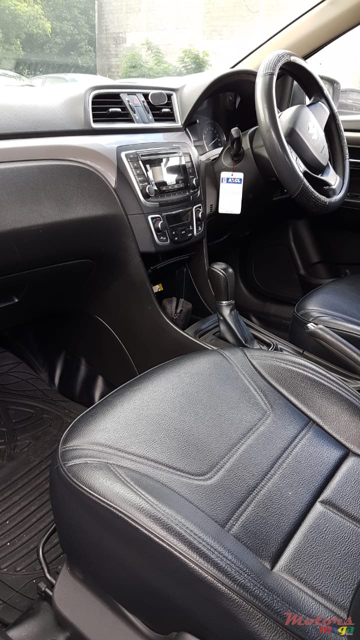 2017' Suzuki photo #5