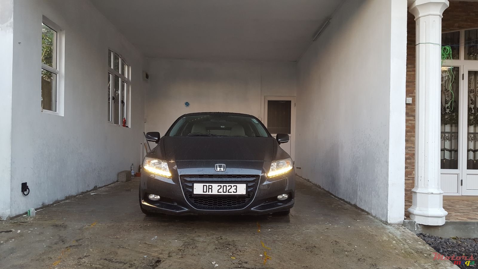 2012' Honda CR-Z photo #1