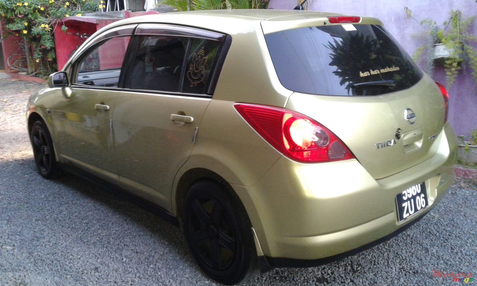 2006' Nissan Tiida Latio Japan Custom photo #2