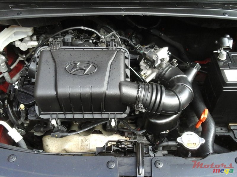 2011' Hyundai i10 photo #4