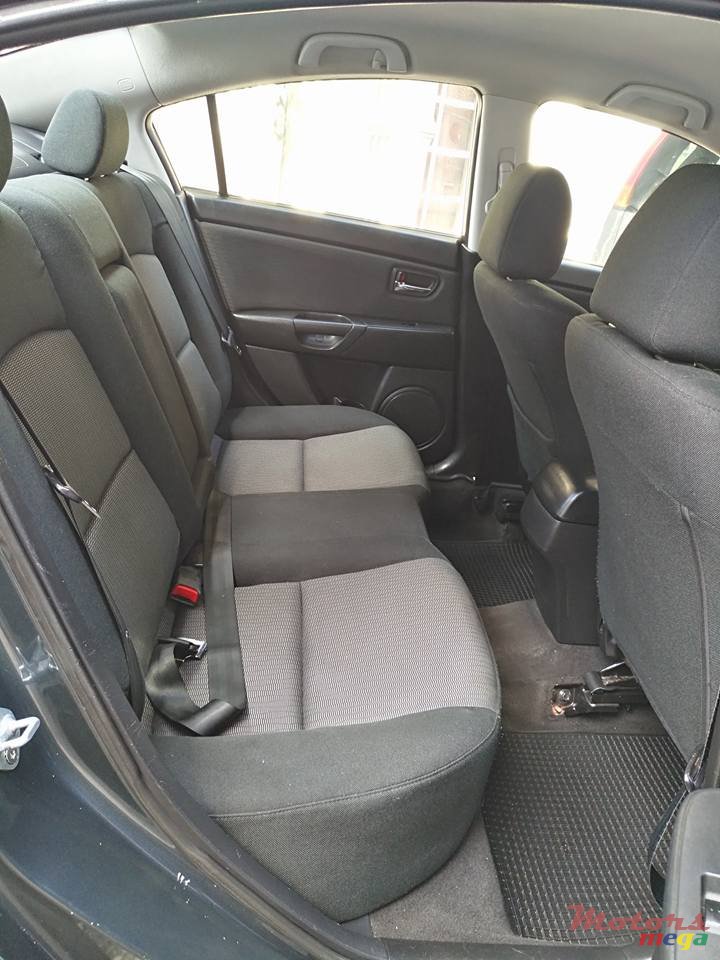 2008' Mazda 3 photo #6