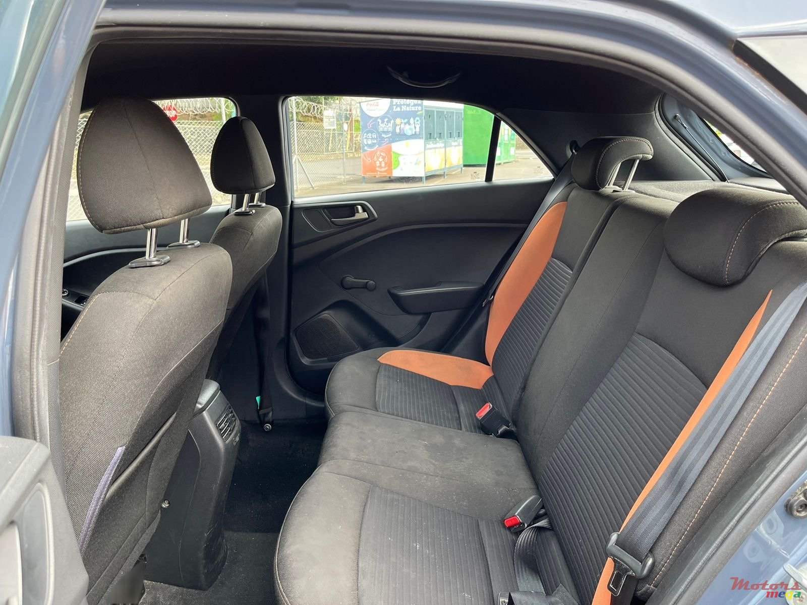 2016' Hyundai i20 Cross photo #6