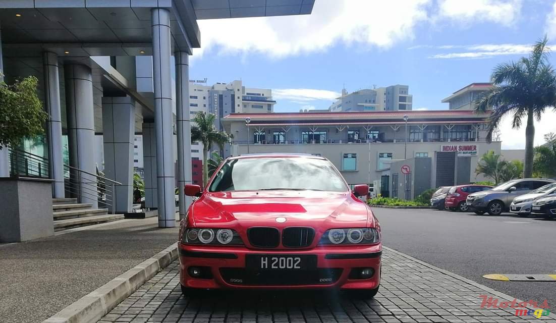 2000' BMW 540 photo #2
