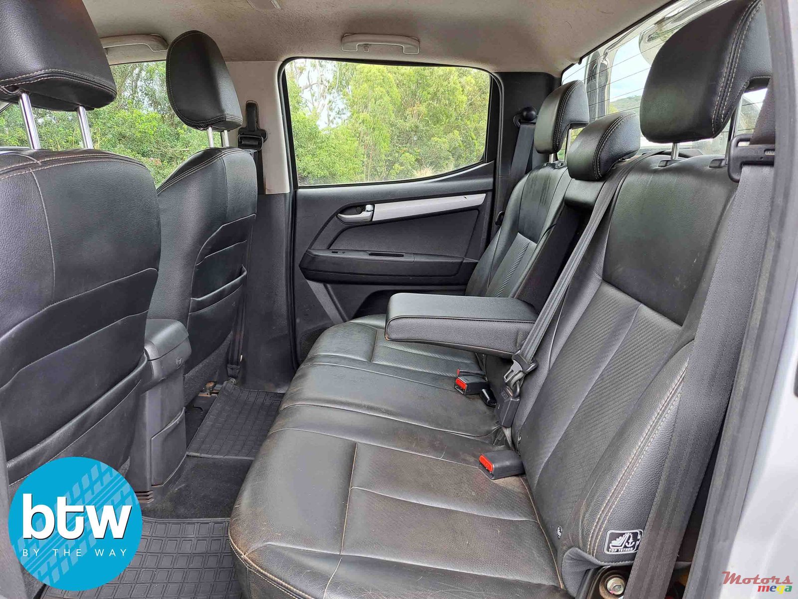 2018' Isuzu D-Max photo #4