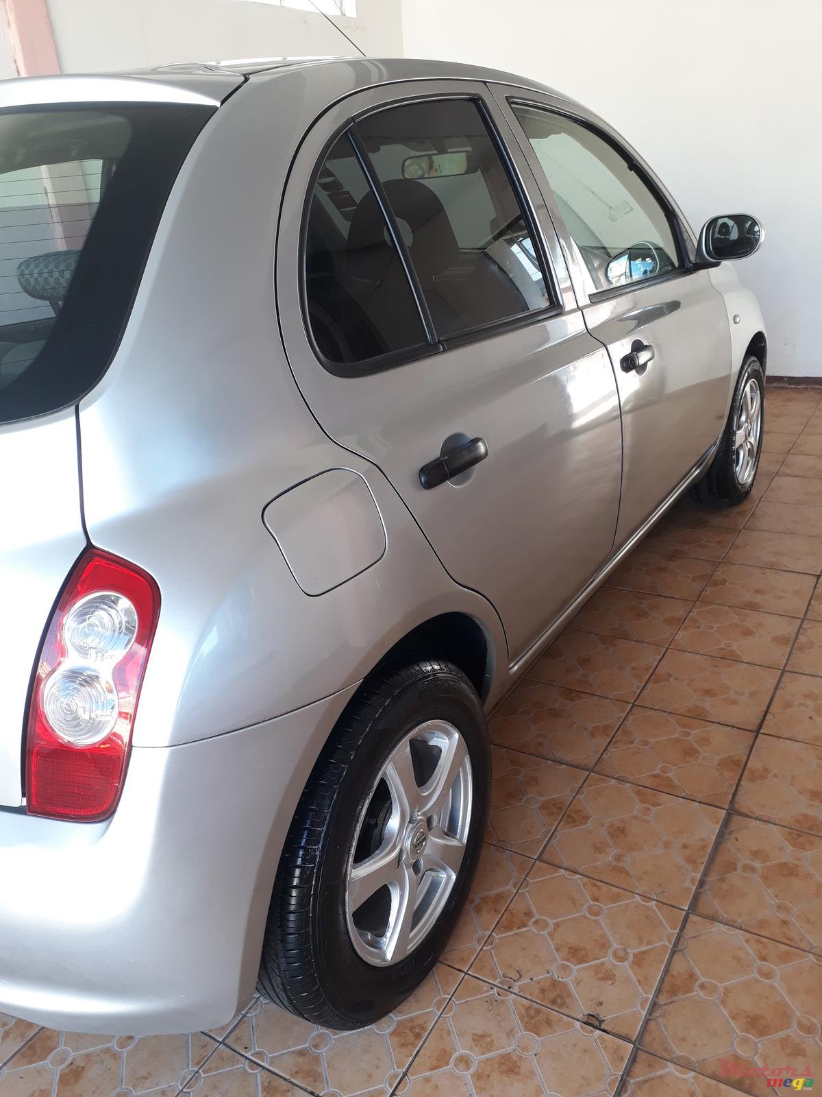 2009' Nissan March photo #3