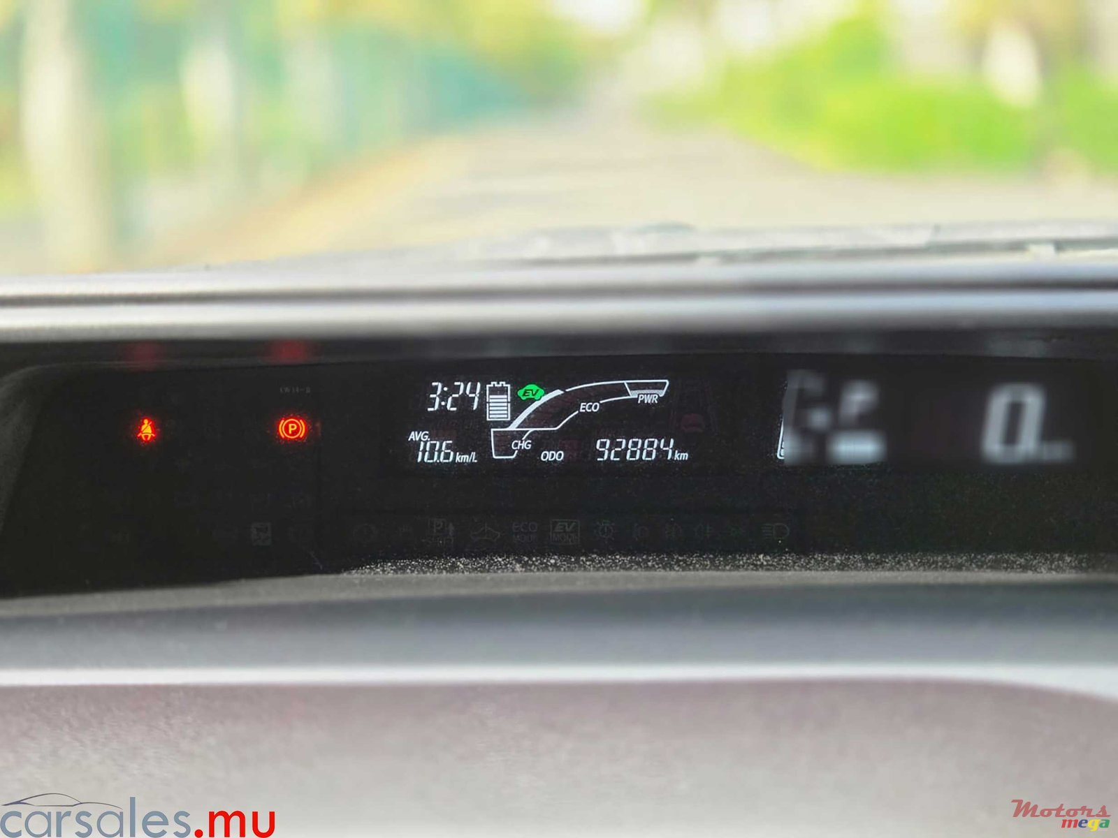 2017' Toyota Aqua S 1.5 Hybrid photo #7