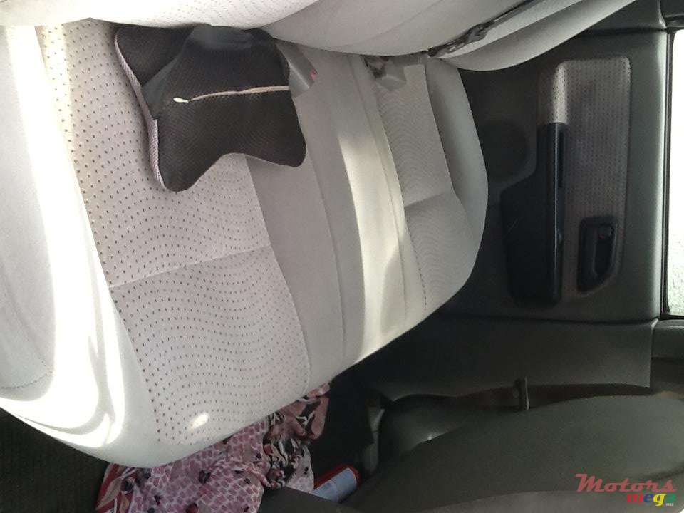 2007' Isuzu photo #4