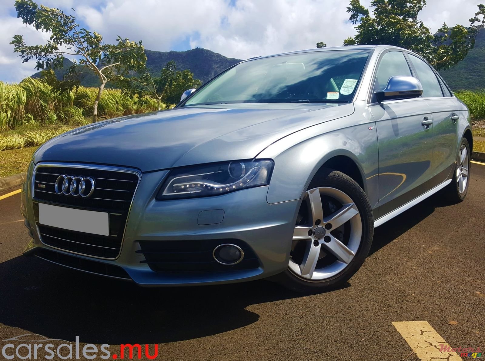 2009' Audi A4 S Line photo #2