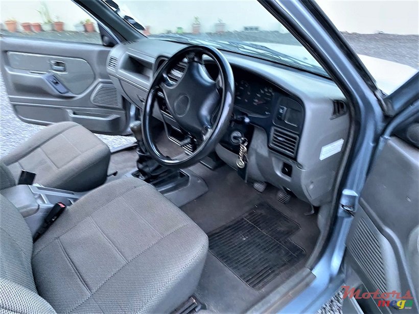 2003' Isuzu KB250 photo #4