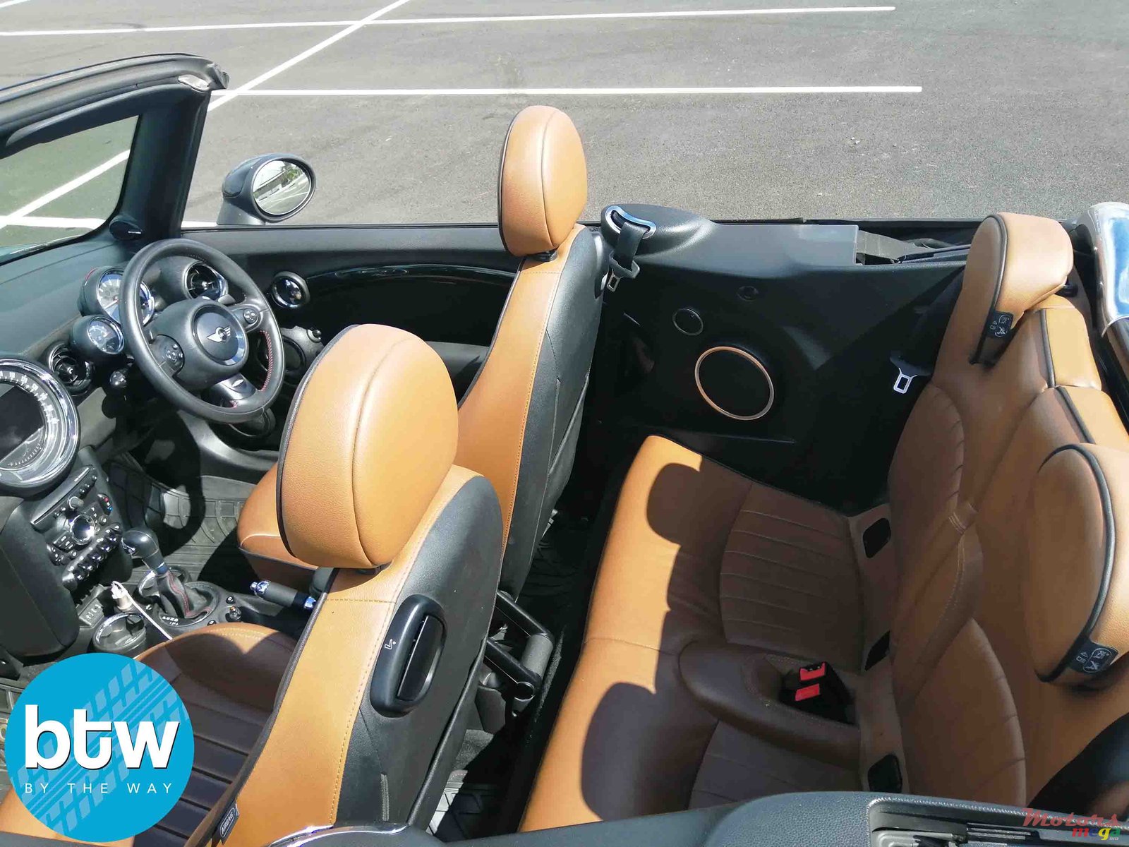 2014' MINI Cooper S photo #5