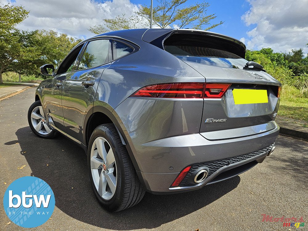 2019' Jaguar E-Pace photo #2