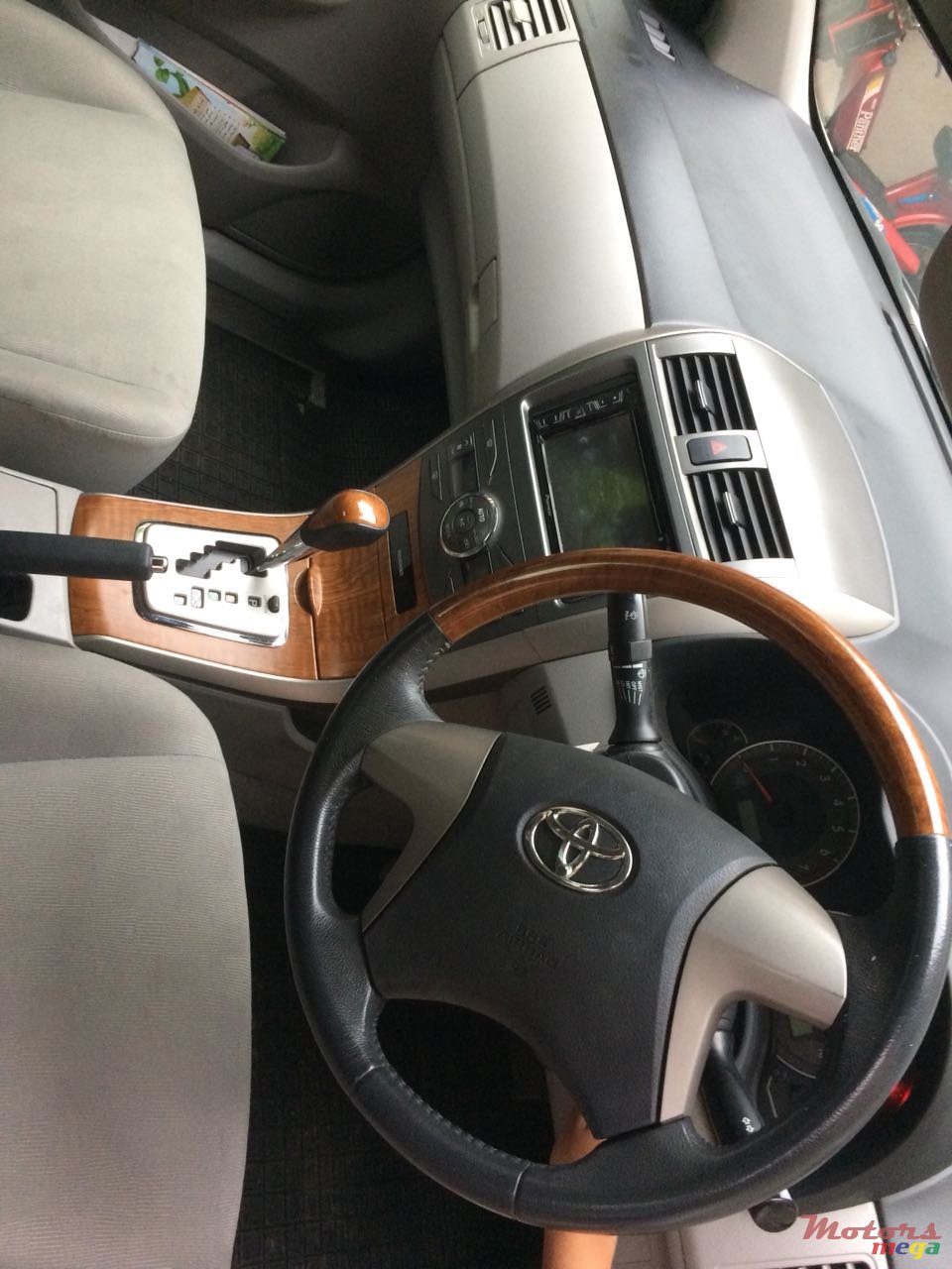 2012' Toyota Axio Grade G photo #5