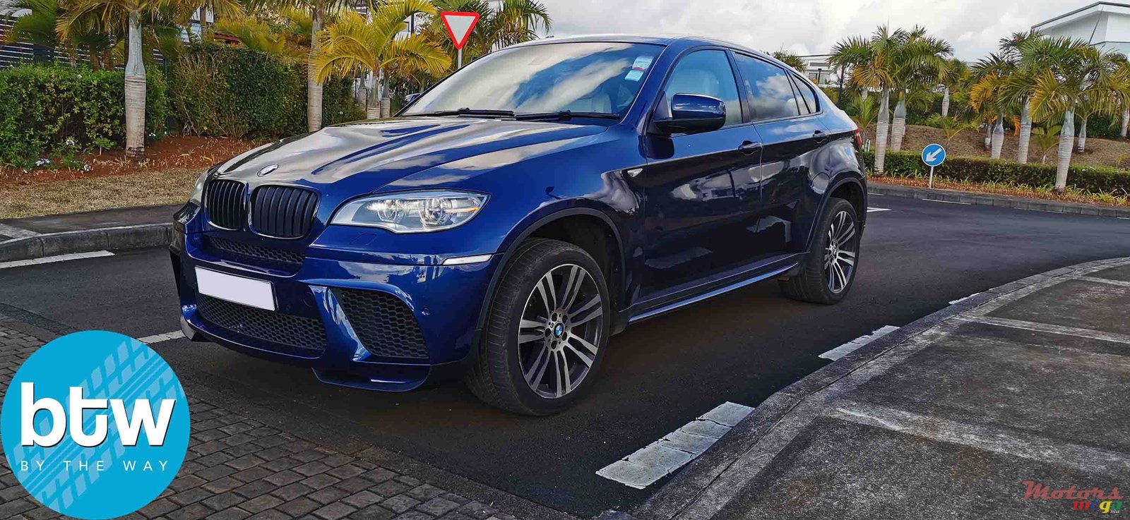 2012' BMW X6 photo #2