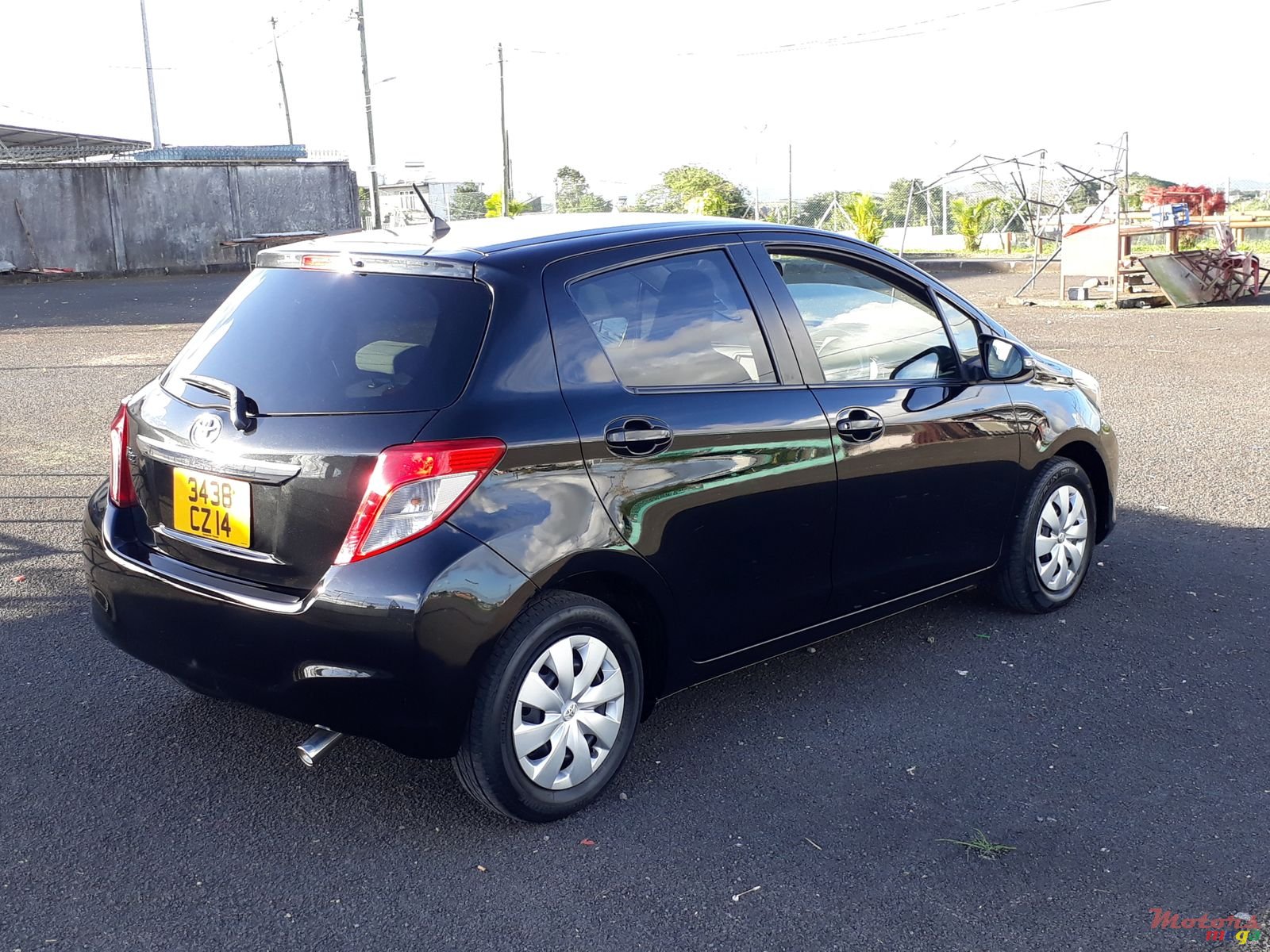 2014' Toyota Vitz New model photo #2