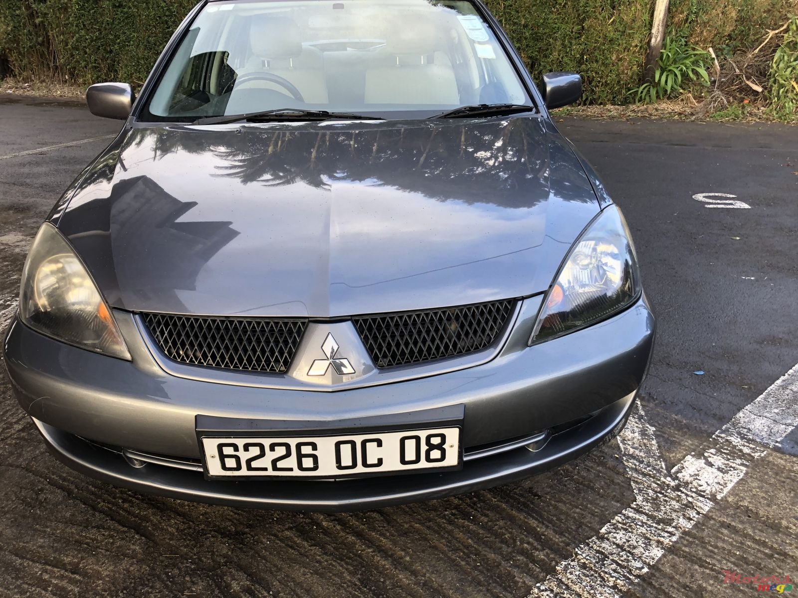 2008' Mitsubishi Lancer photo #3