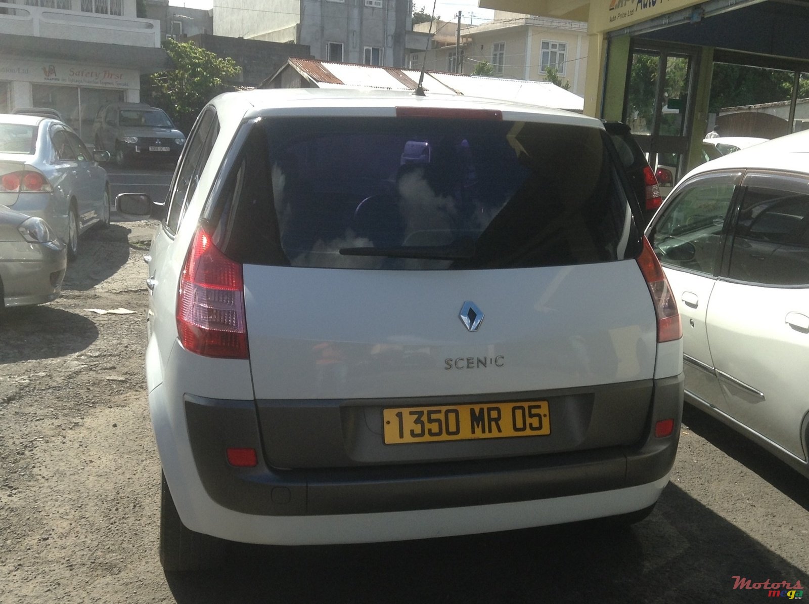 2005' Renault Scenic photo #3