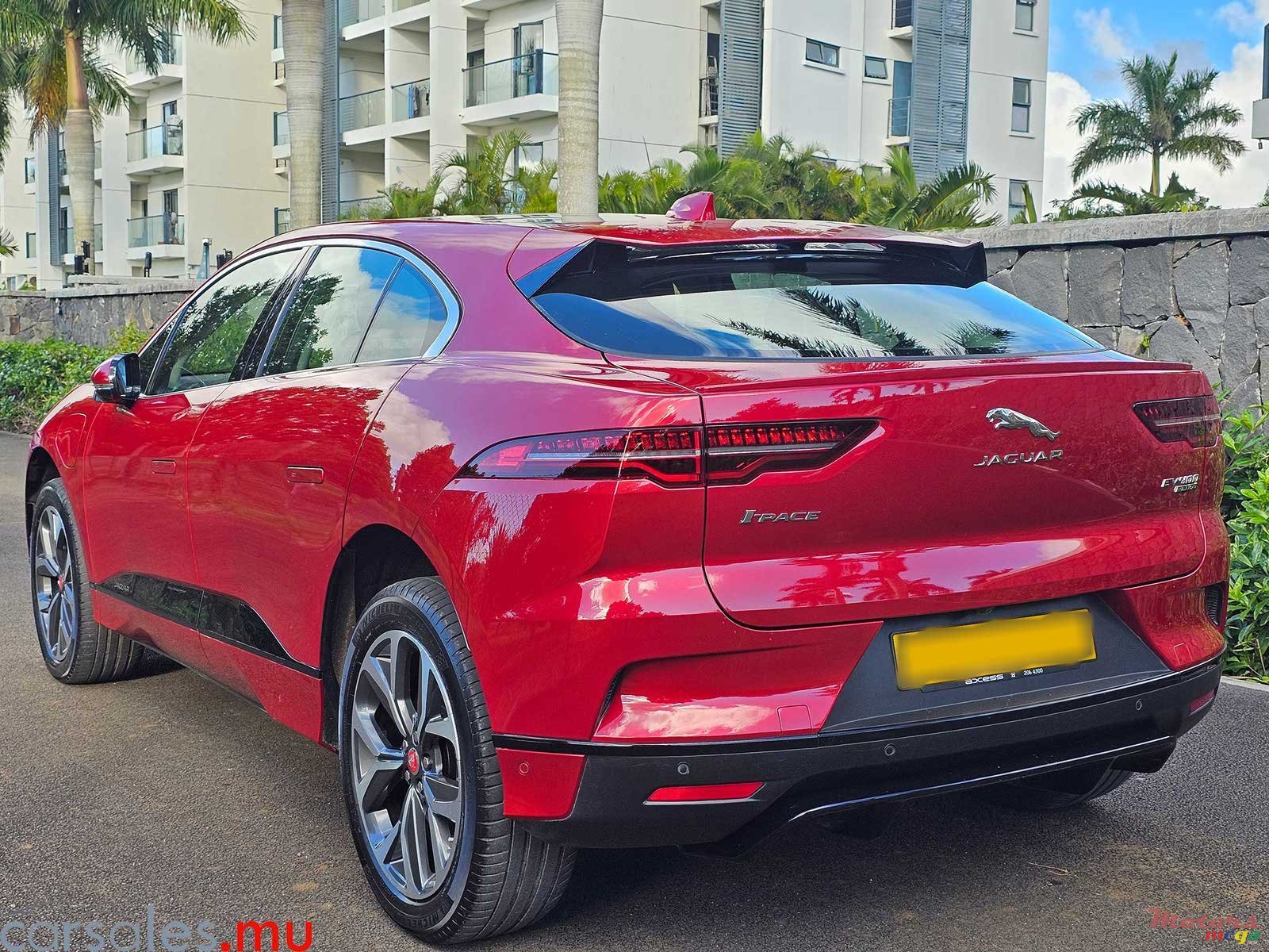 2019' Jaguar I-Pace EV400 photo #2